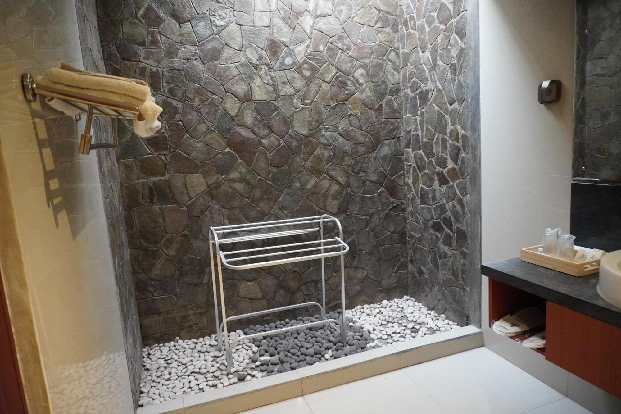 Watu Dodol Hotel & Restaurant Banyuwangi  Kültér fotó